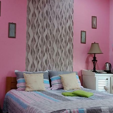 Jazepuri - Jaze 3 Otel Kuching Dış mekan fotoğraf