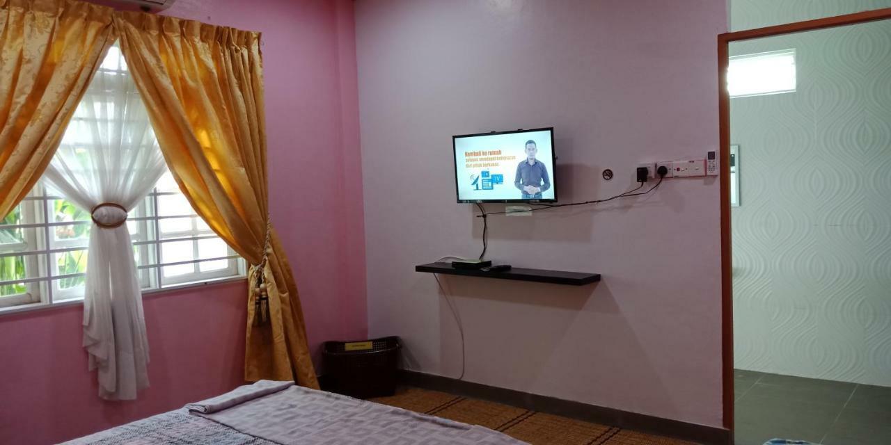 Jazepuri - Jaze 3 Otel Kuching Dış mekan fotoğraf